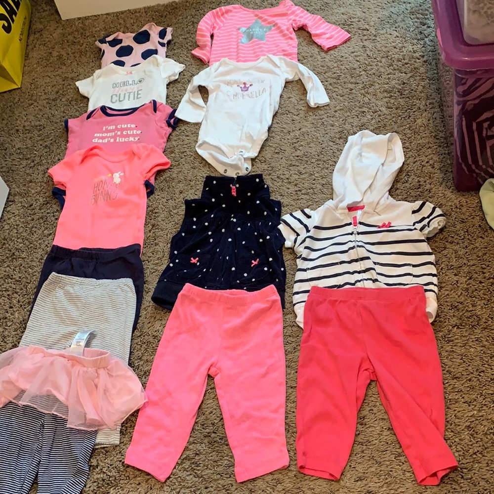 Bundle of 6 month clothes in blue/pink